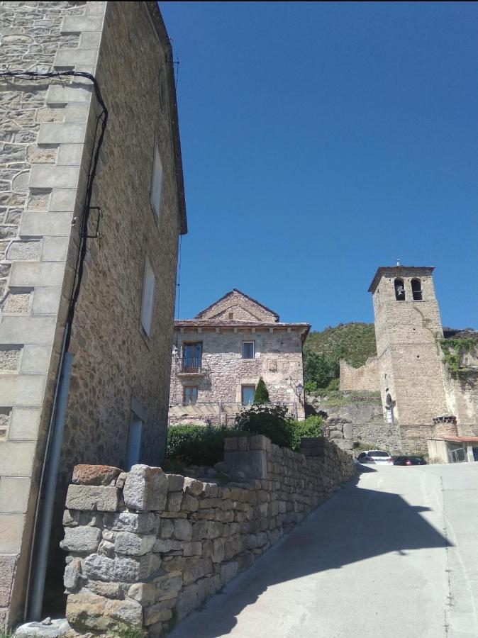 Casa Rural Laguarta - Restaurante Konuk evi Dış mekan fotoğraf
